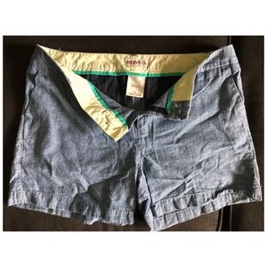 Light cotton shorts